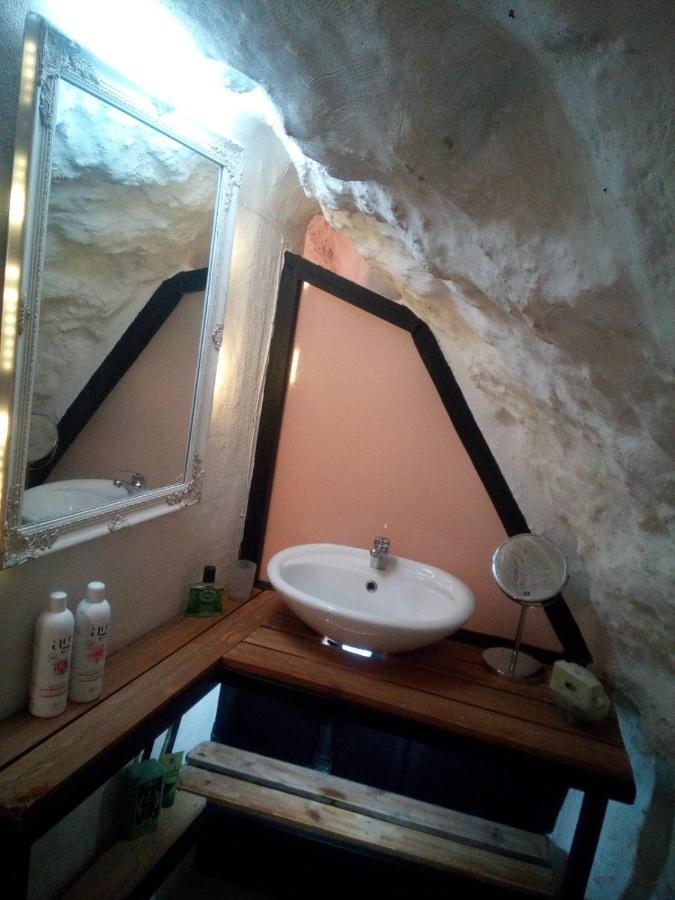 Apartment Cave House
