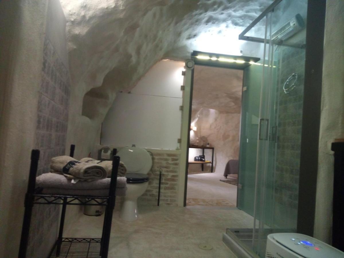 Apartment Cave House *