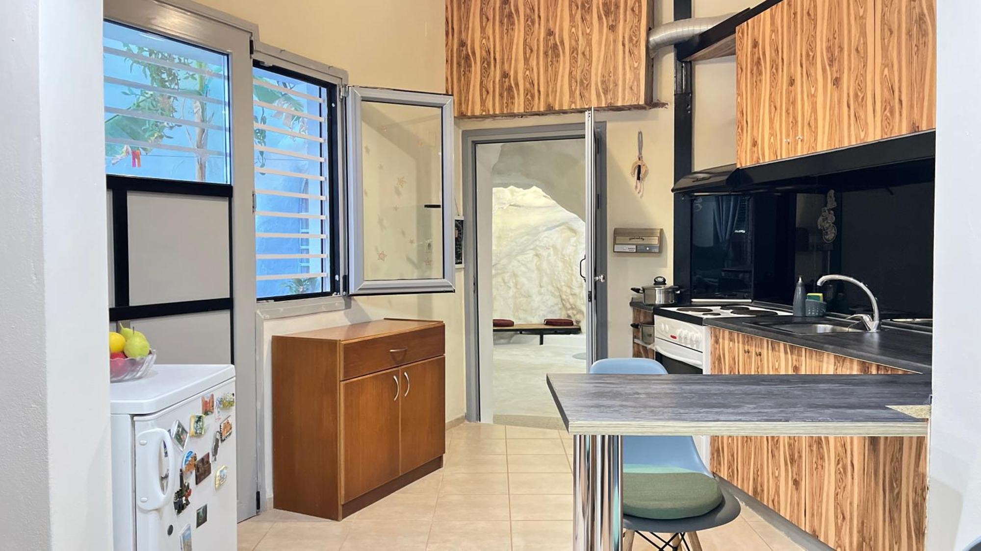 Apartment Cave House
